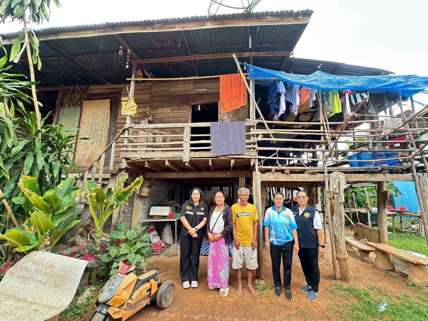 ประชาสัมพันธ์เทศบาลตำบลธาตุพนมใต้ ลงพื้นที่ตรวจสอบข้อเท็จจริงตามโครงการช่วยเหลือประชาชนฯ