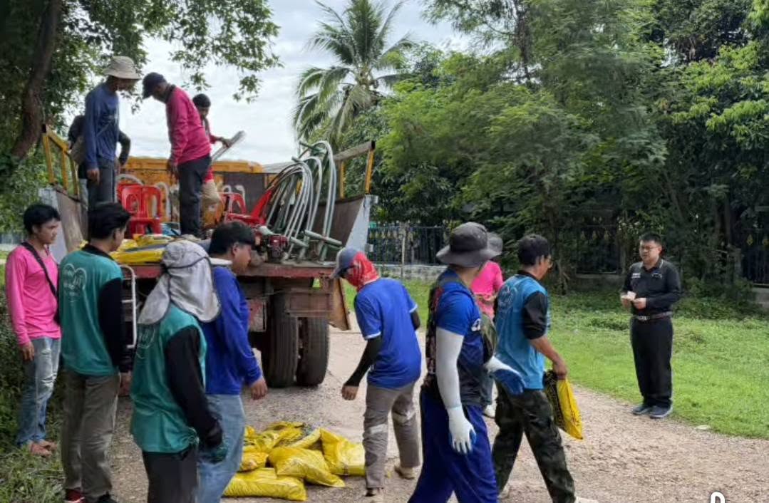 ประชาสัมพันธ์เทศบาลตำบลธาตุพนมใต้ ดำเนินการให้พนักงานกองช่างลงพื้นที่บ้านดอนกลางทุ่ง หมู่ที่ 9 ซอยบ้านไร่รีสอร์ท ตำบลธาตุพนม อำเภอธาตุพนม