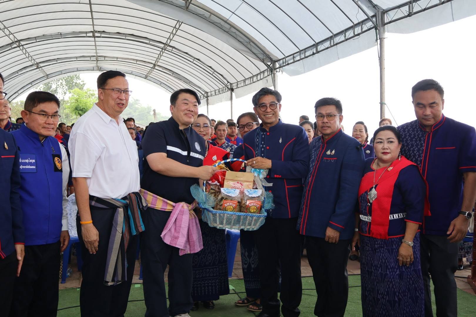 วันเสาร์ที่ 27 มิถุนายน 2569 เทศบาลตำบลธาตุพนมใต้​ ร่วมกับ​อำเภอธาตุพนม​ ​ในการต้อนรับ​ นายสิริพงศ์ อังคสกุลเกียรติ รัฐมนตรีช่วยว่าการกระทรวงคมนาคม