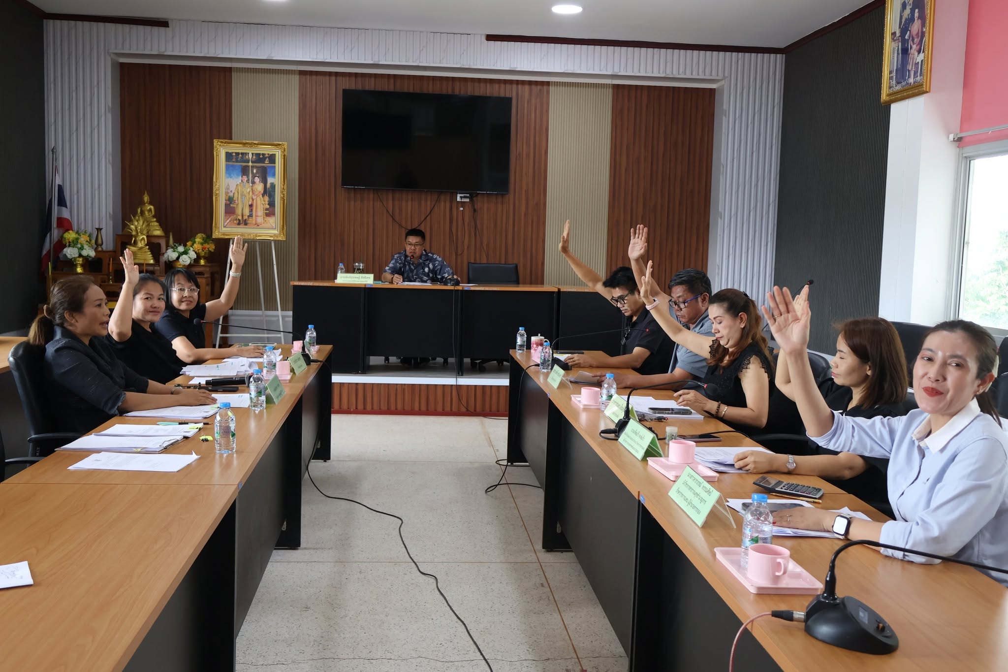 เทศบาลตำบลธาตุพนมใต้ประชุมการวิเคราะห์อัตรากำลังในการจัดทำแผนพัฒนาบุคลากร 3 ปี ประจำปีงบประมาณ พ.ศ.2570-2572